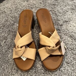 Cristina Francini Beige Knotted Mules